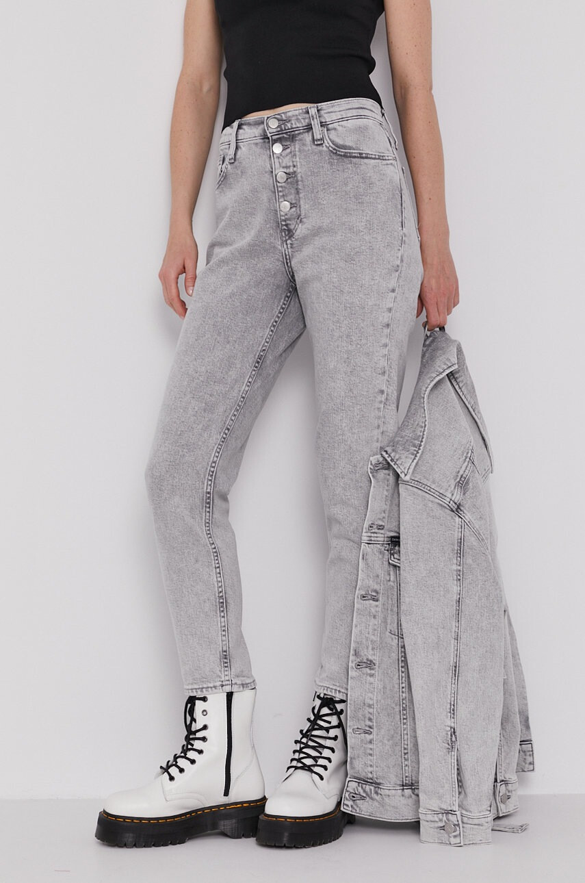 Calvin Klein Jeans Дънки Mom Jean - Pepit.bg