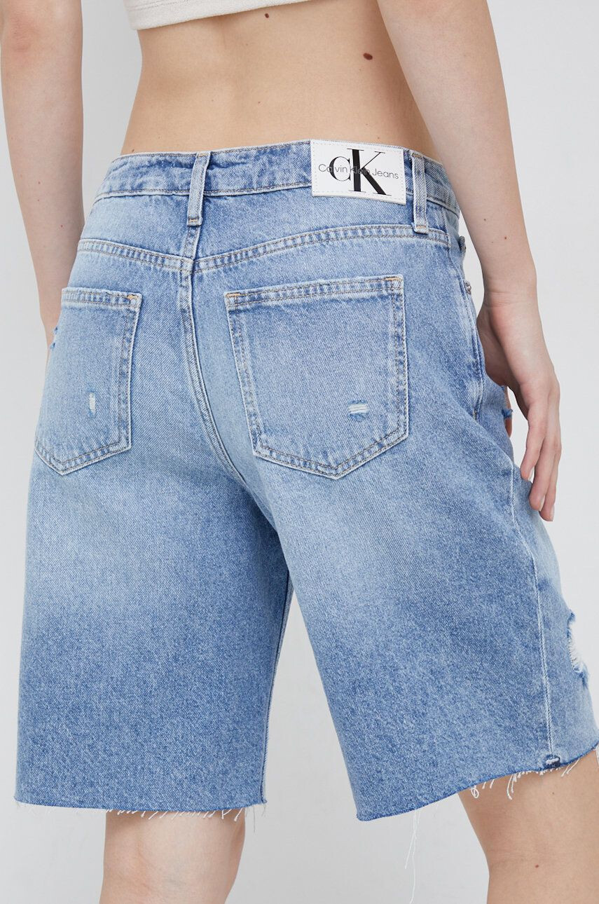 Calvin Klein Jeans Дънкови къси панталони в синьо с десен с висока талия - Pepit.bg