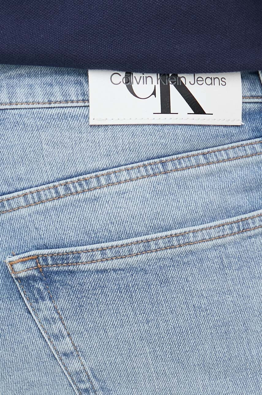 Calvin Klein Jeans Дънкови къси панталони в синьо - Pepit.bg