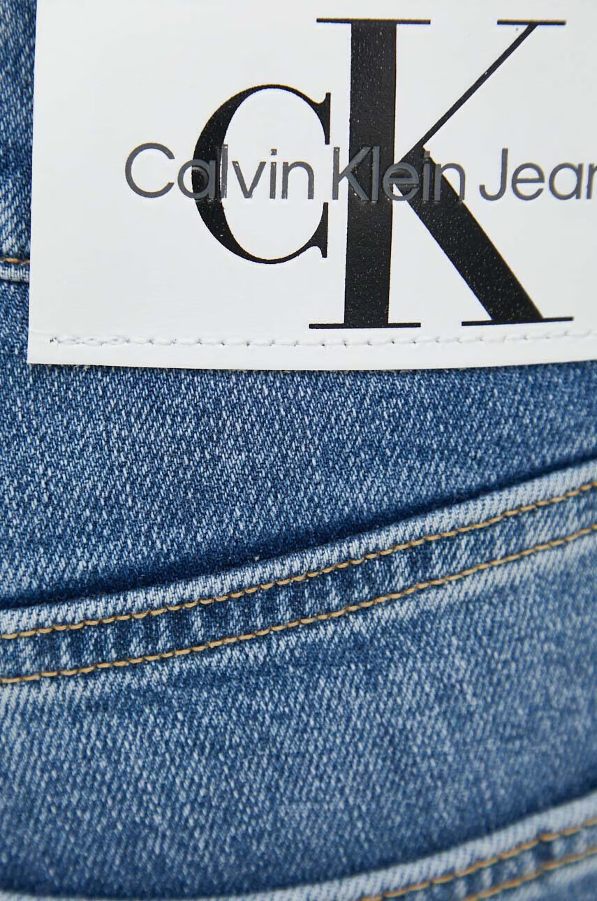 Calvin Klein Jeans Дънкови къси панталони в синьо - Pepit.bg