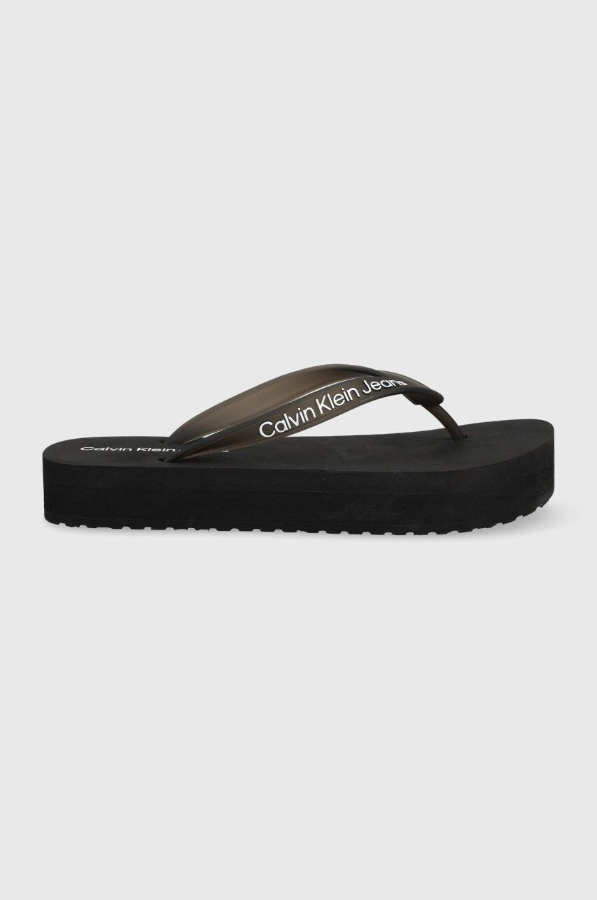 Calvin Klein Jeans Джапанки BEACH SANDAL FLATFORM в черно с равна подметка YW0YW00716 - Pepit.bg