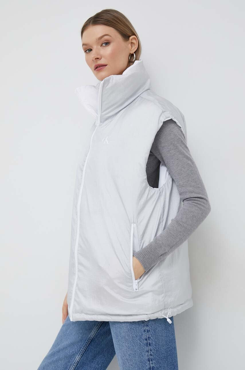 Calvin Klein Jeans Елек дамски в бяло със зимна изолация - Pepit.bg