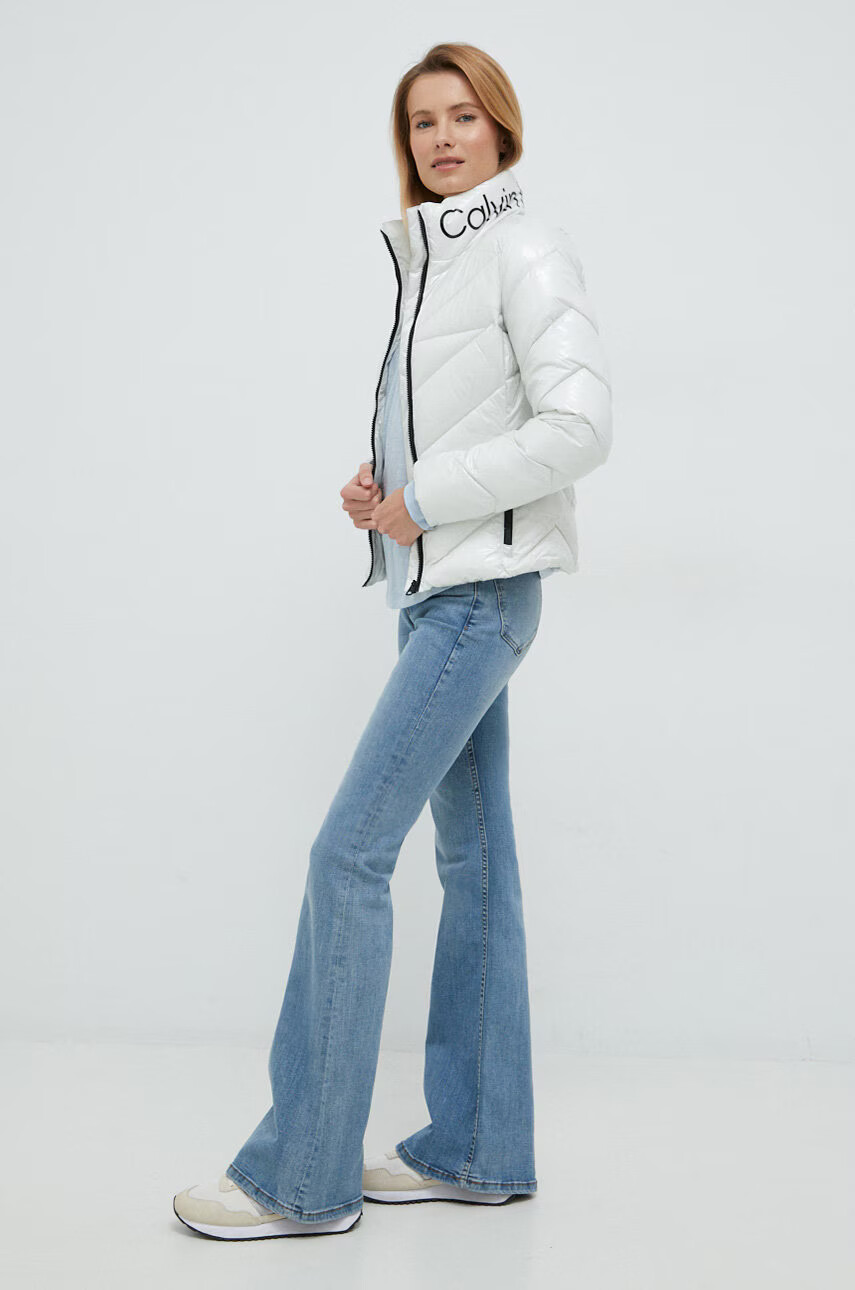 Calvin Klein Jeans Яке в сиво със зимна изолация - Pepit.bg