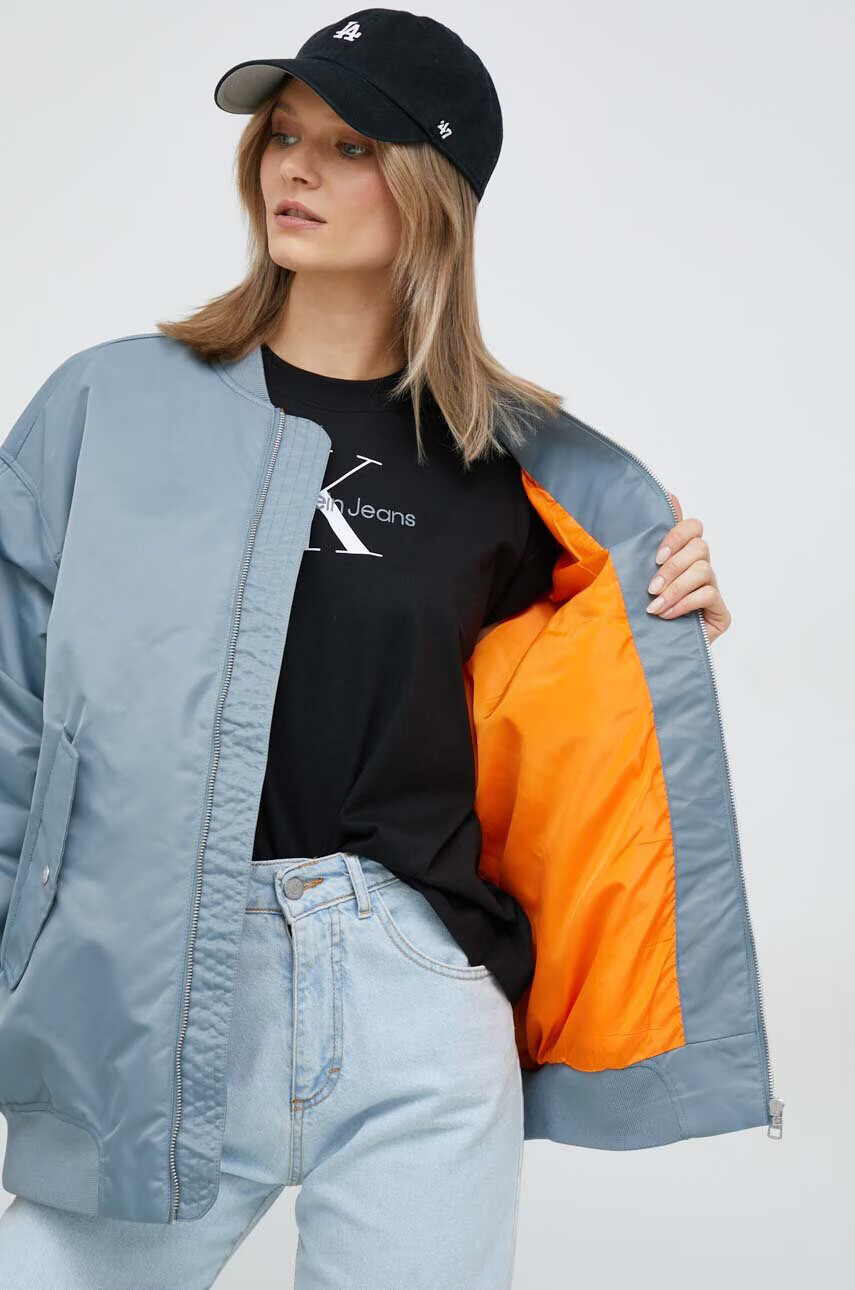 Calvin Klein Jeans Яке бомбър в синьо с преходна изолация - Pepit.bg