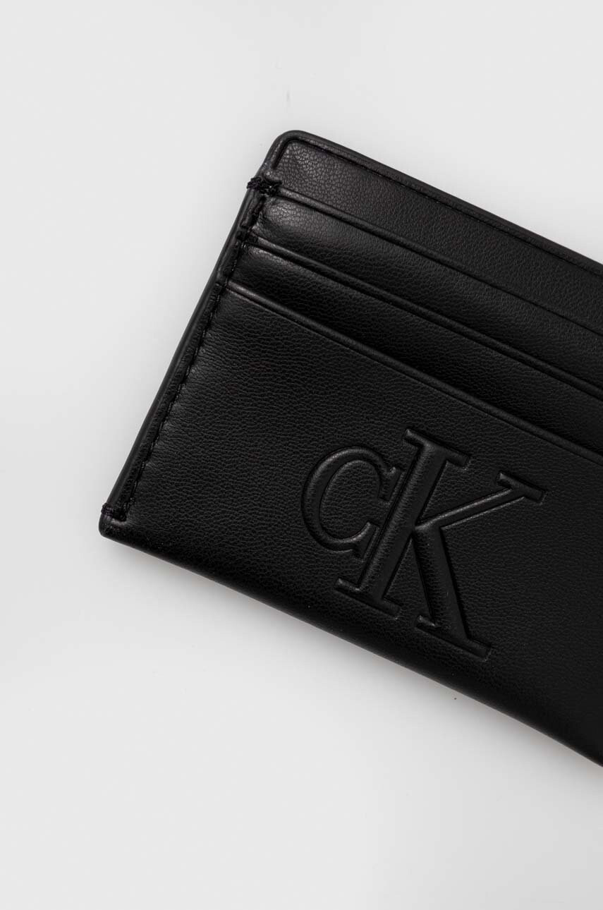Calvin Klein Jeans Калъф за карти дамски в черно - Pepit.bg