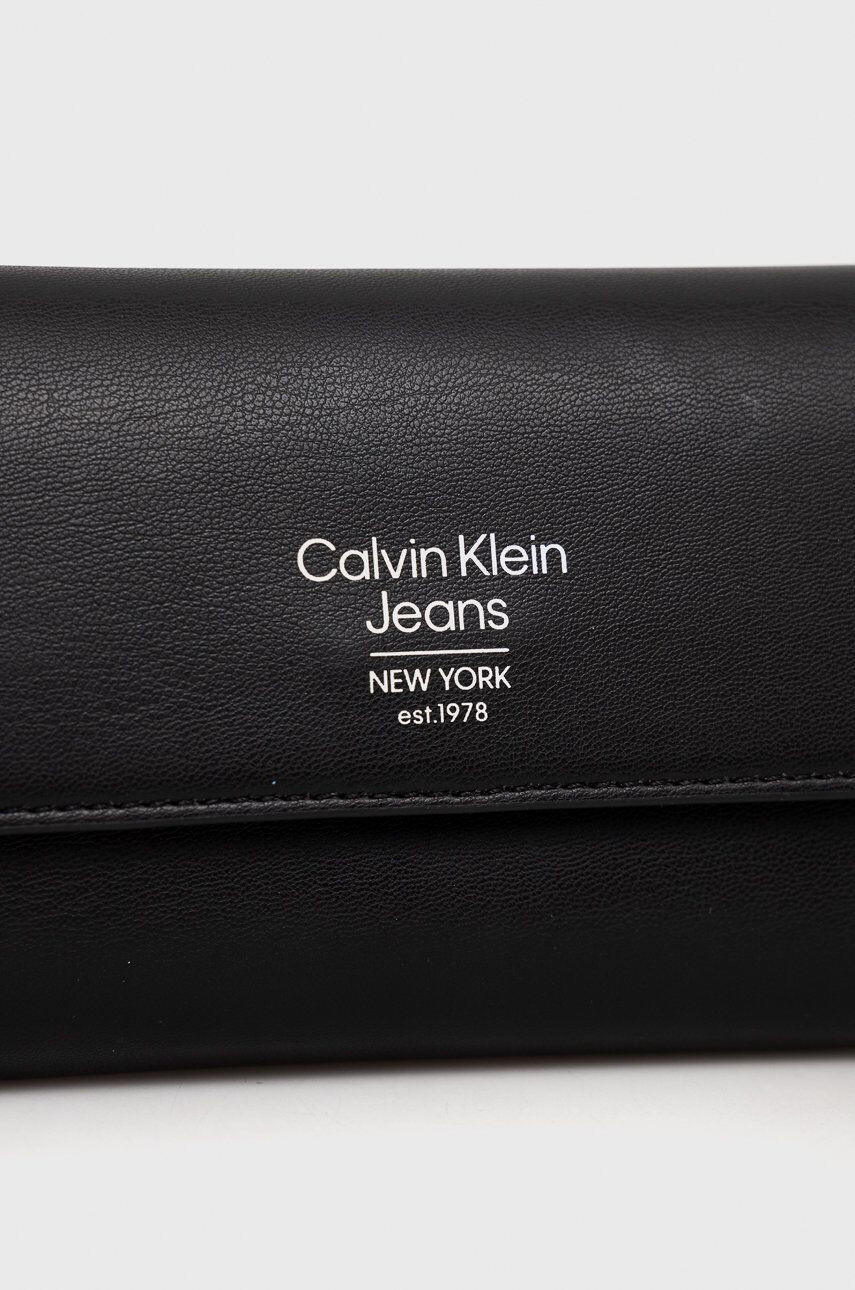 Calvin Klein Jeans Клъч - Pepit.bg