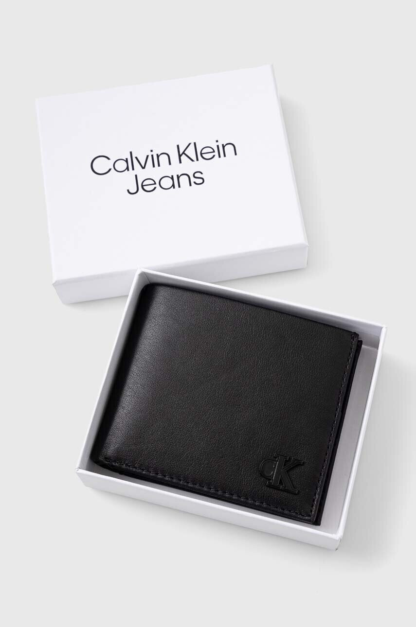 Calvin Klein Jeans Кожен портфейл мъжки в черно - Pepit.bg