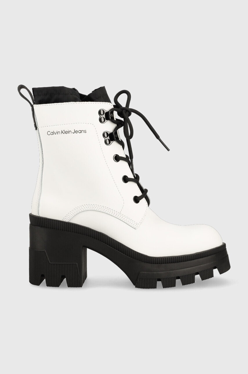 Calvin Klein Jeans Кожени боти Chunky Heeled Boot Laceup в бяло с висок ток - Pepit.bg