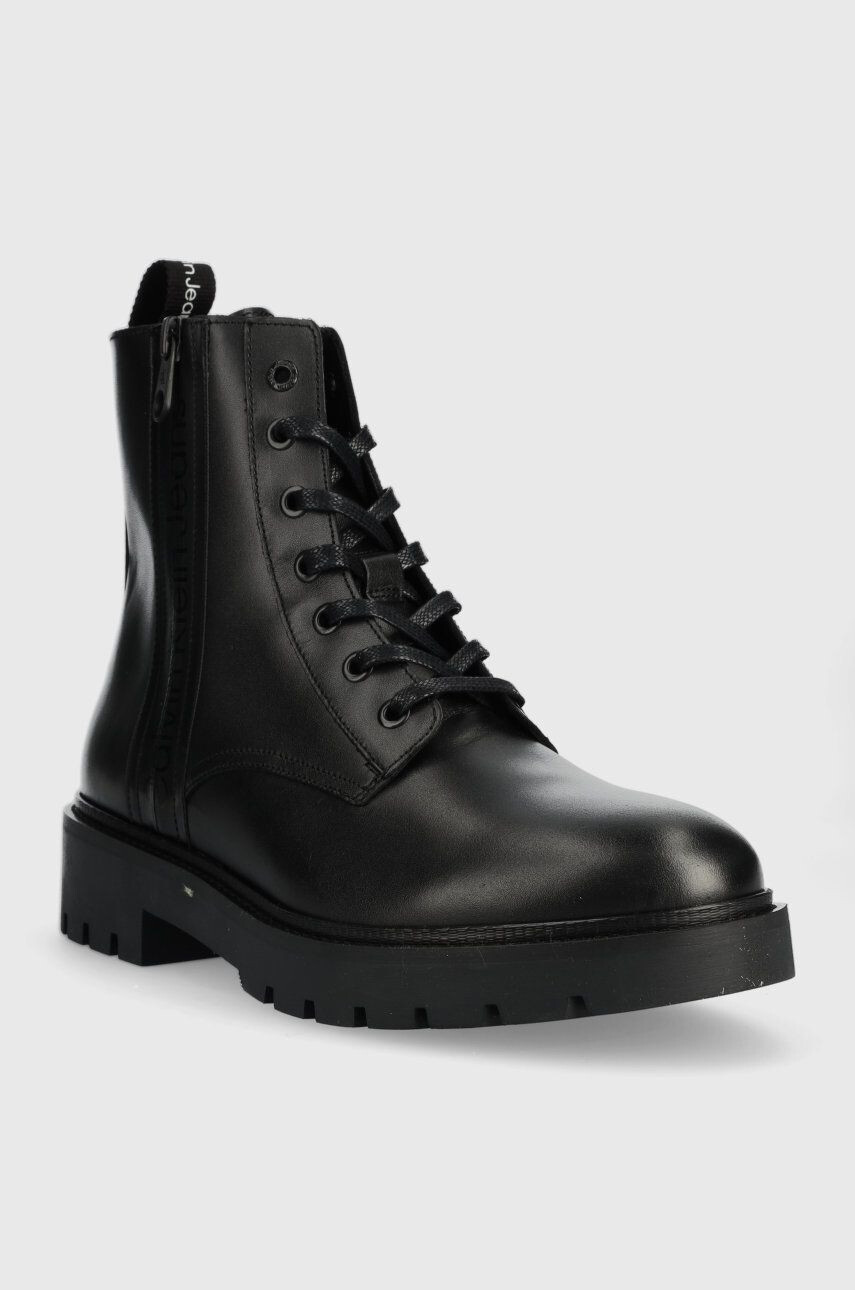 Calvin Klein Jeans Кожени боти Combat Mid Laceup Boot W Zip в черно - Pepit.bg