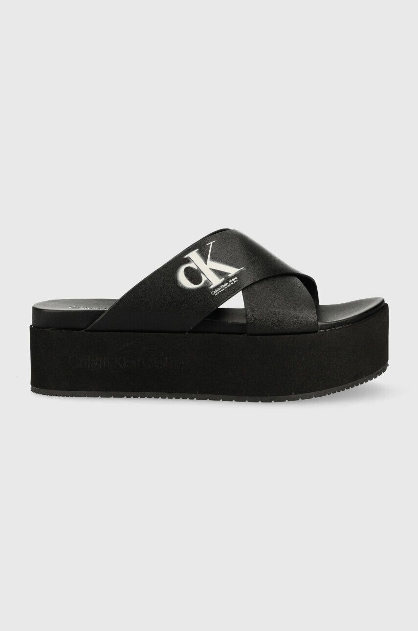 Calvin Klein Jeans Кожени чехли FLATFORM CRISSX OVERSIZED BRAND в черно с платформа YW0YW00964 - Pepit.bg