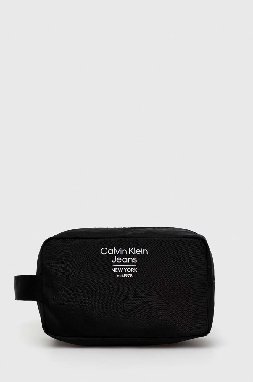 Calvin Klein Jeans Козметична чанта в черно - Pepit.bg