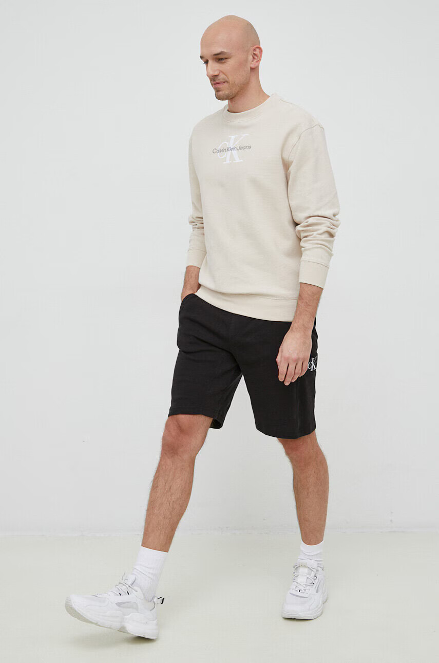 Calvin Klein Jeans Къс панталон в черно - Pepit.bg
