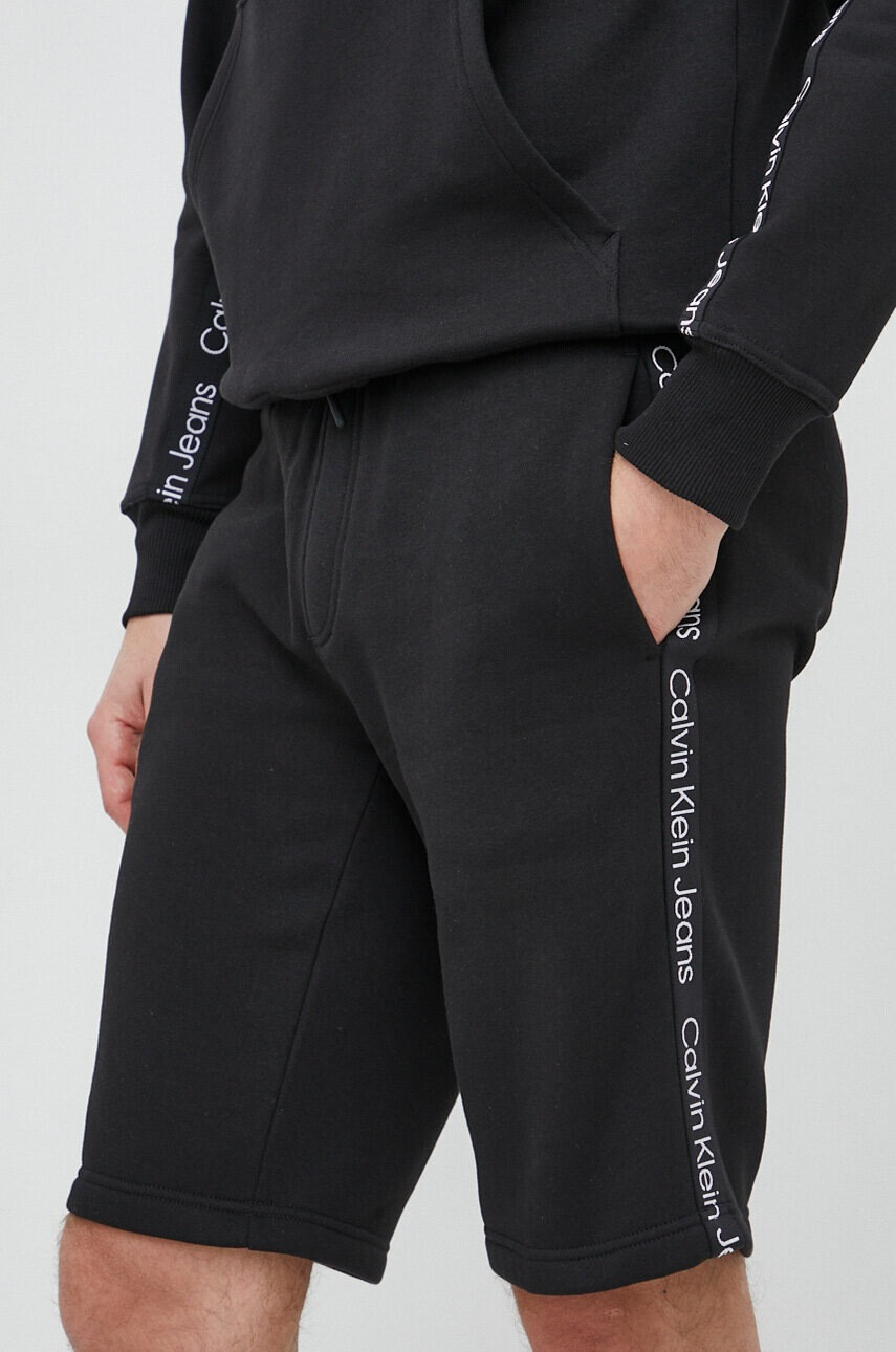 Calvin Klein Jeans Къс панталон - Pepit.bg