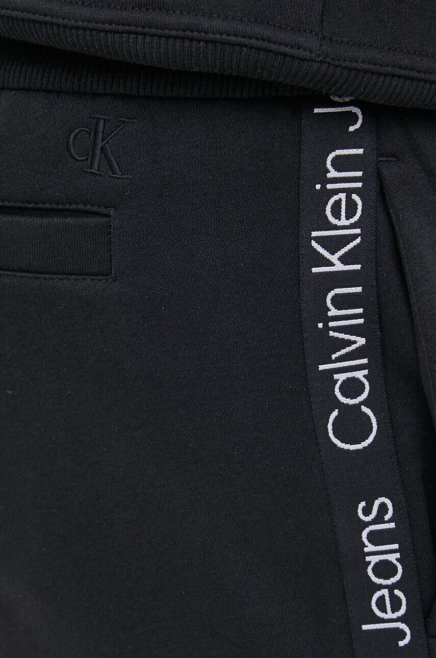Calvin Klein Jeans Къс панталон - Pepit.bg