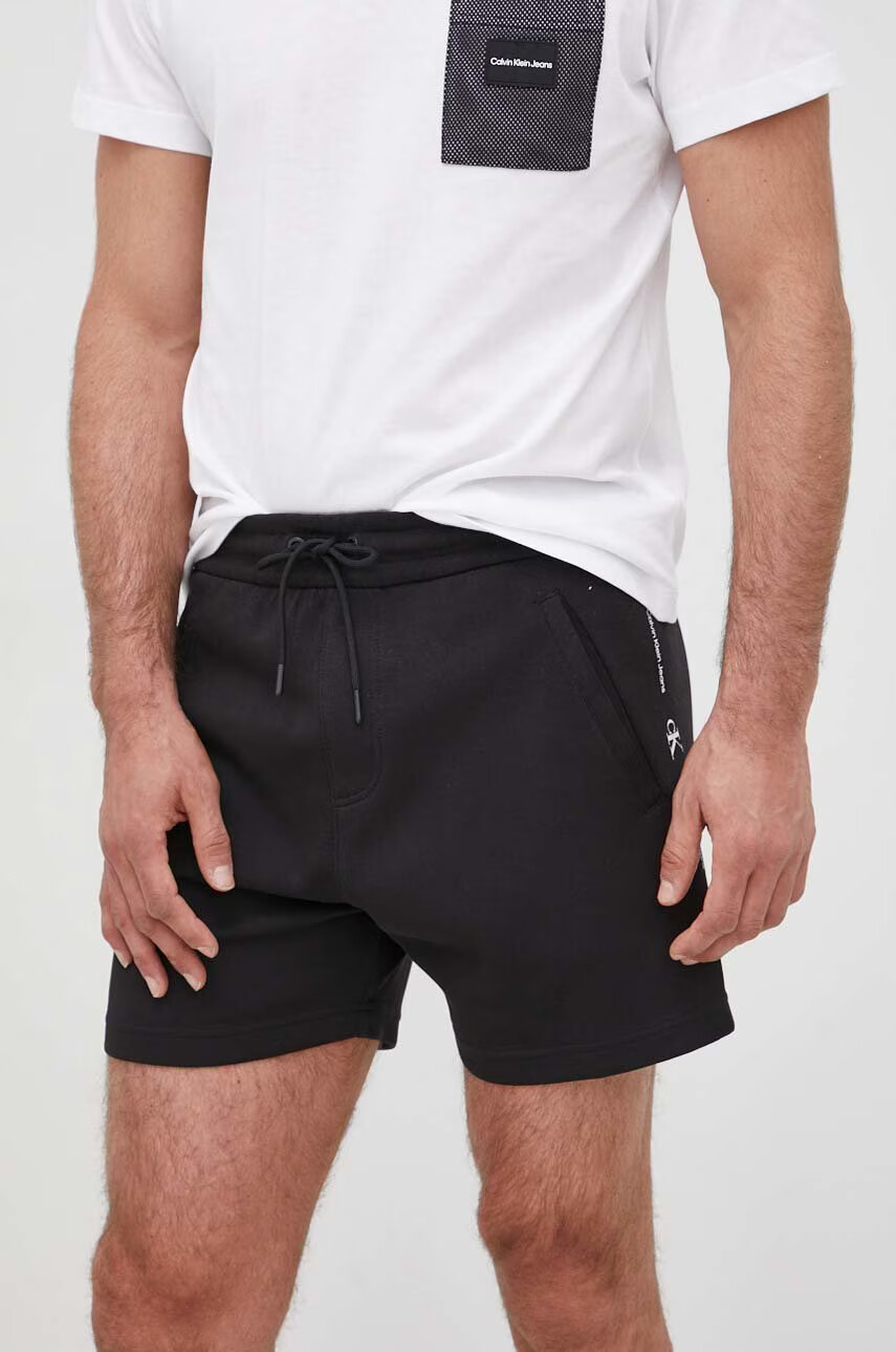 Calvin Klein Jeans Къси панталони мъжко в черно - Pepit.bg