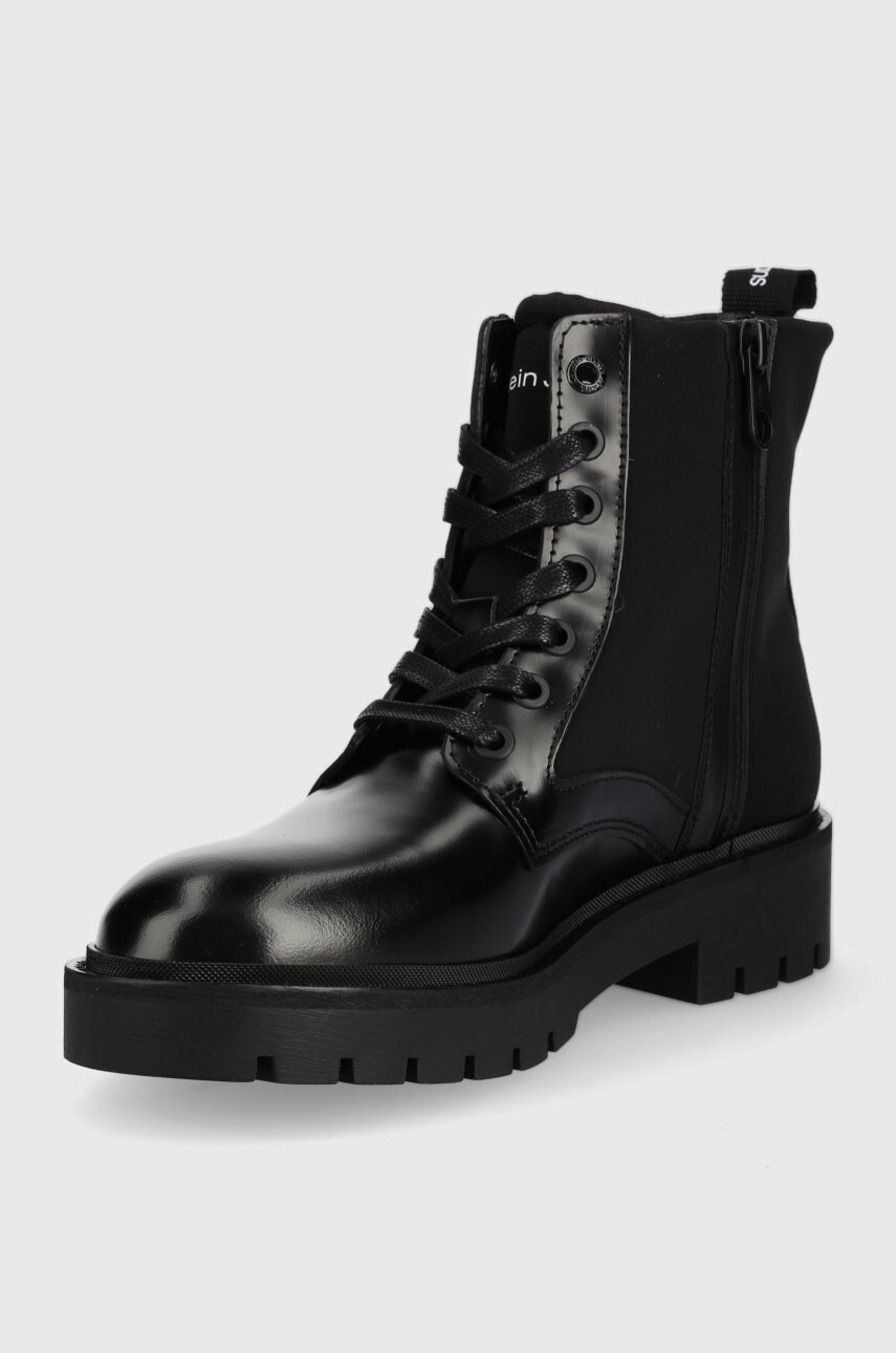 Calvin Klein Jeans Кубинки Military Boot в черно с равна подметка - Pepit.bg