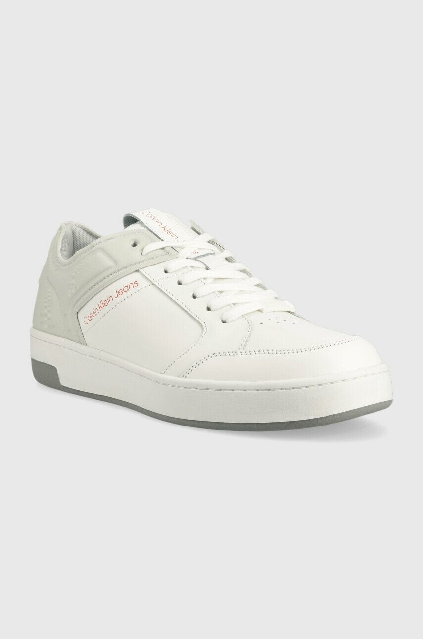 Calvin Klein Jeans Маратонки BASKET CUPSOLE HIGH/LOW FREQ в бяло YM0YM00611 - Pepit.bg