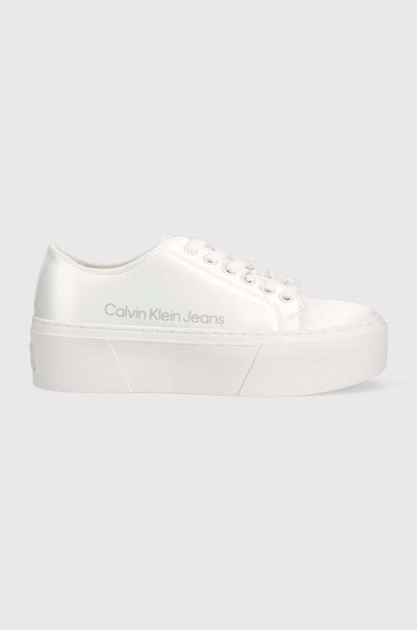 Calvin Klein Jeans Маратонки FLATFORM+ CUPSOLE SATIN в бяло - Pepit.bg