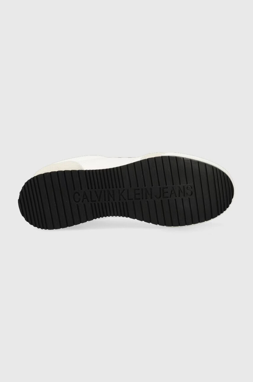 Calvin Klein Jeans Маратонки LOW PROFILE MONO ESSENTIAL в бяло YM0YM00686 - Pepit.bg