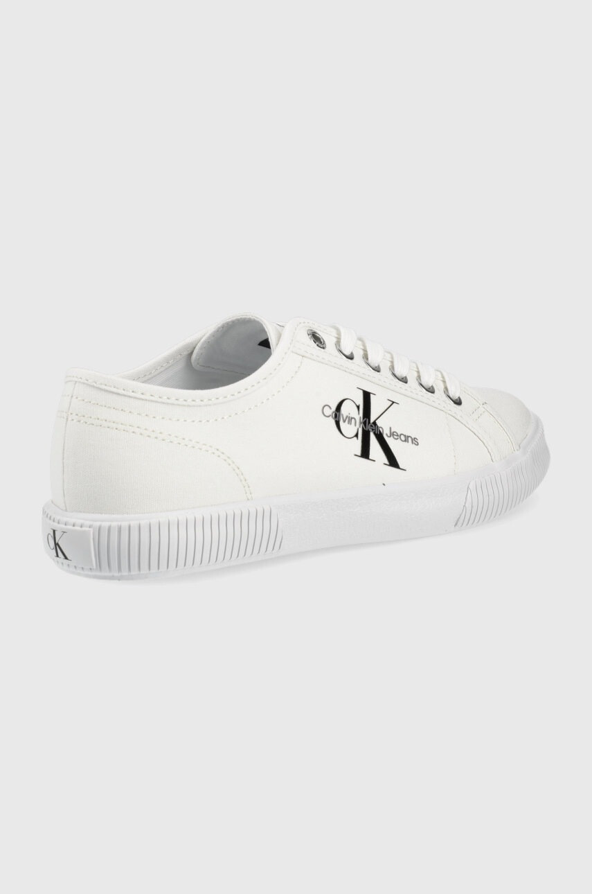 Calvin Klein Jeans Ниски кецове - Pepit.bg