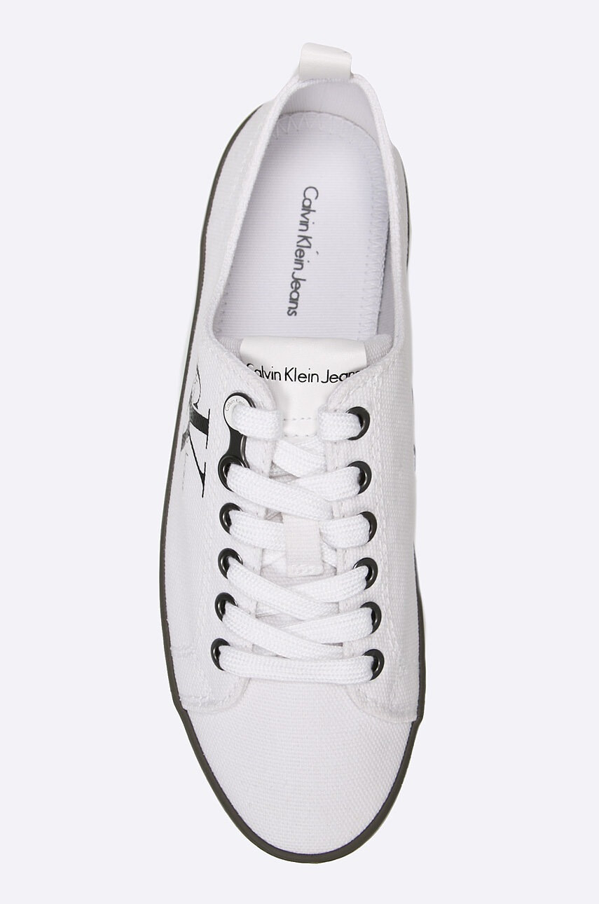 Calvin Klein Jeans Ниски кецове - Pepit.bg