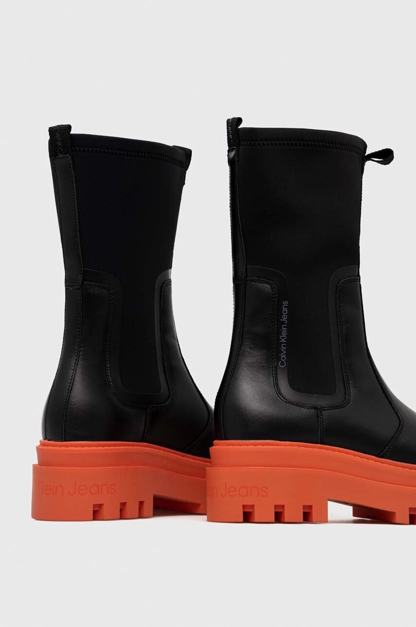 Calvin Klein Jeans Обувки Flatform High Chelsea Boot в черно с платформа - Pepit.bg