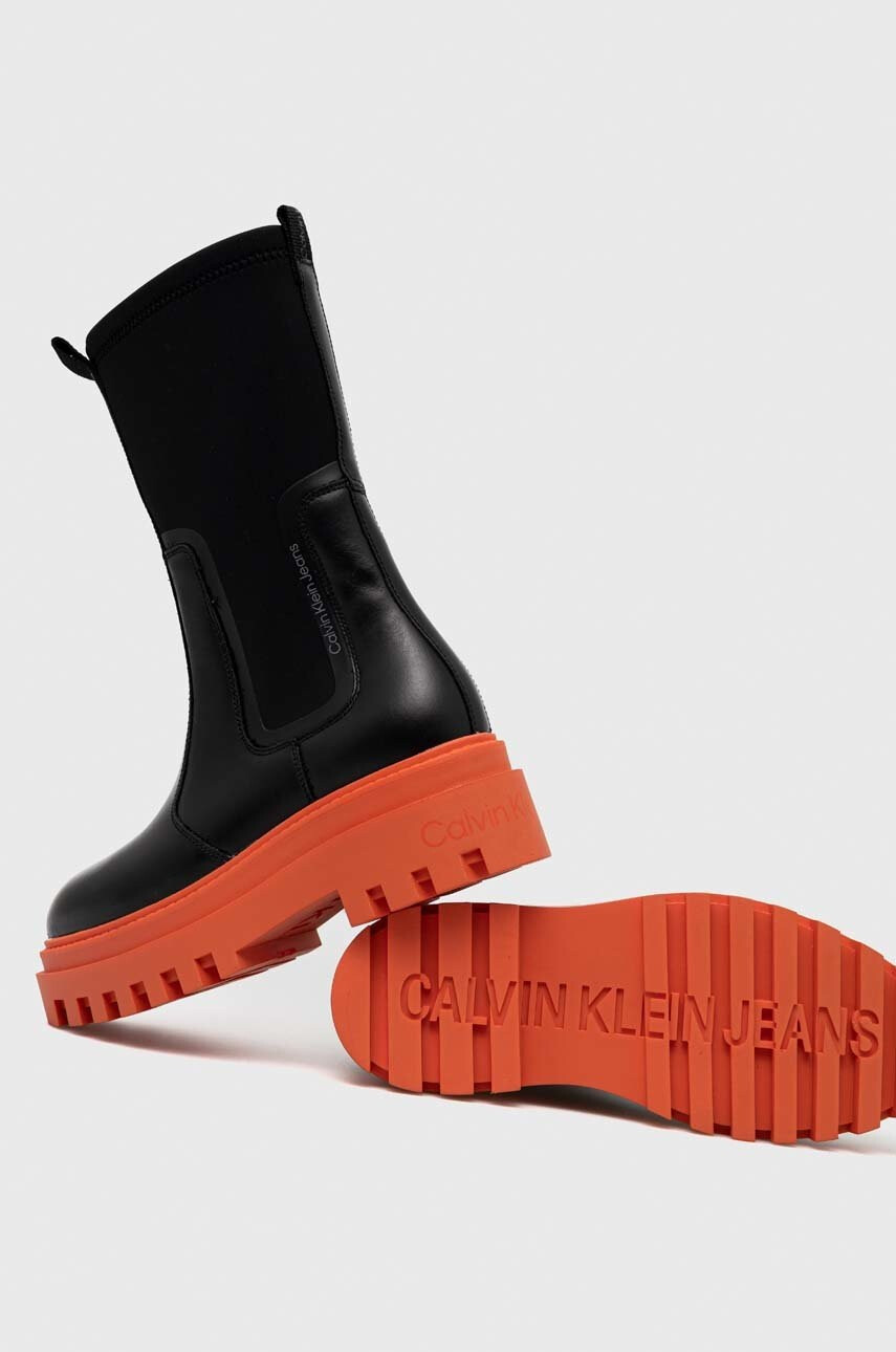 Calvin Klein Jeans Обувки Flatform High Chelsea Boot в черно с платформа - Pepit.bg