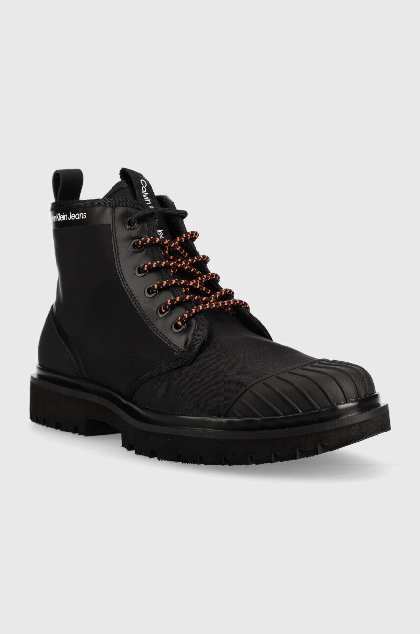 Calvin Klein Jeans Обувки Lug Mid Laceup Boot Thermo в черно - Pepit.bg