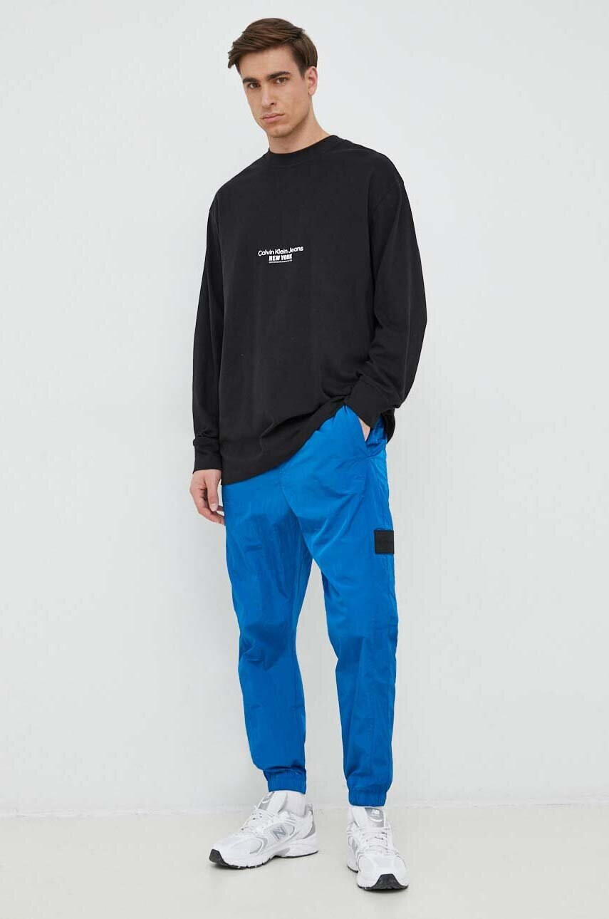 Calvin Klein Jeans Памучна блуза с дълги ръкави в черно - Pepit.bg