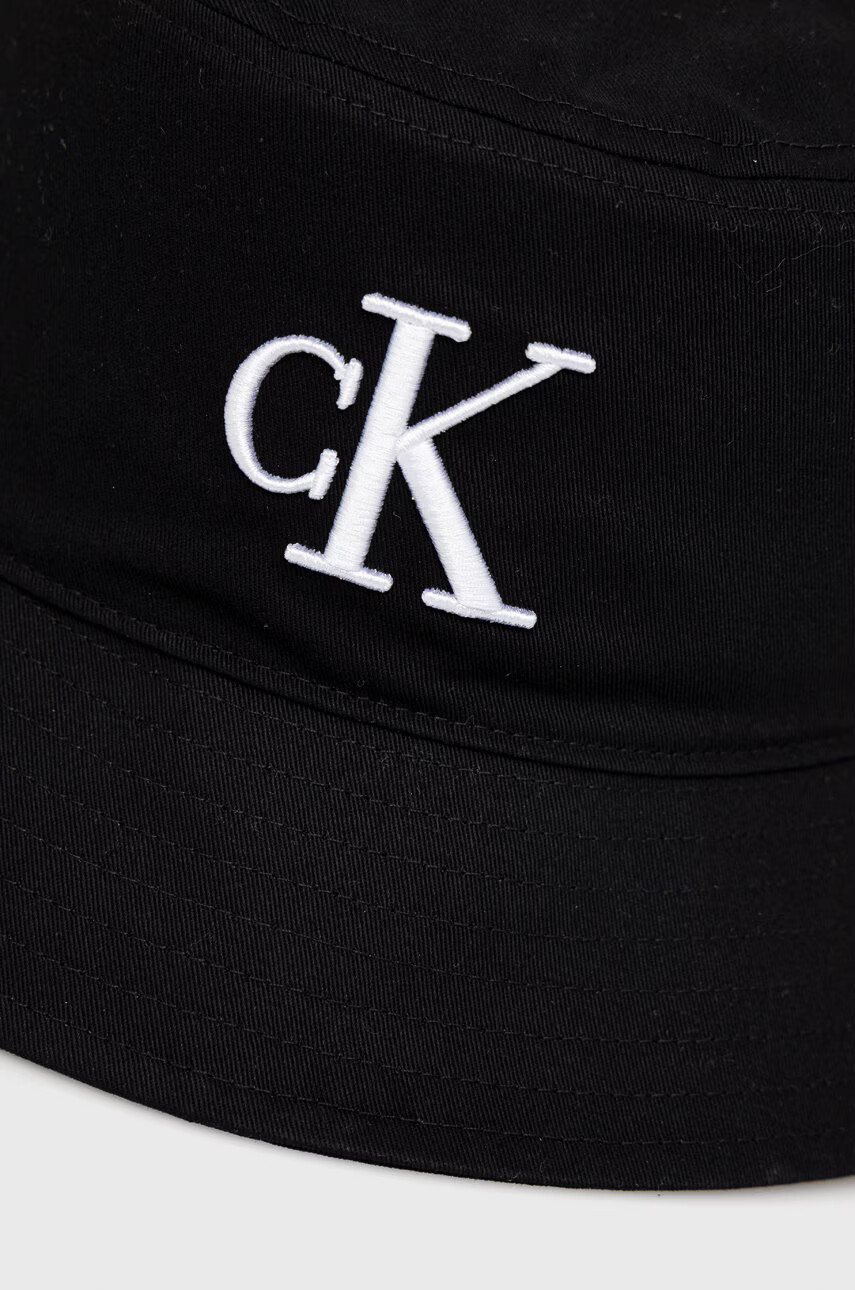 Calvin Klein Jeans Памучна капела - Pepit.bg