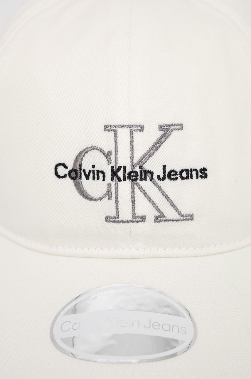 Calvin Klein Jeans Памучна шапка - Pepit.bg