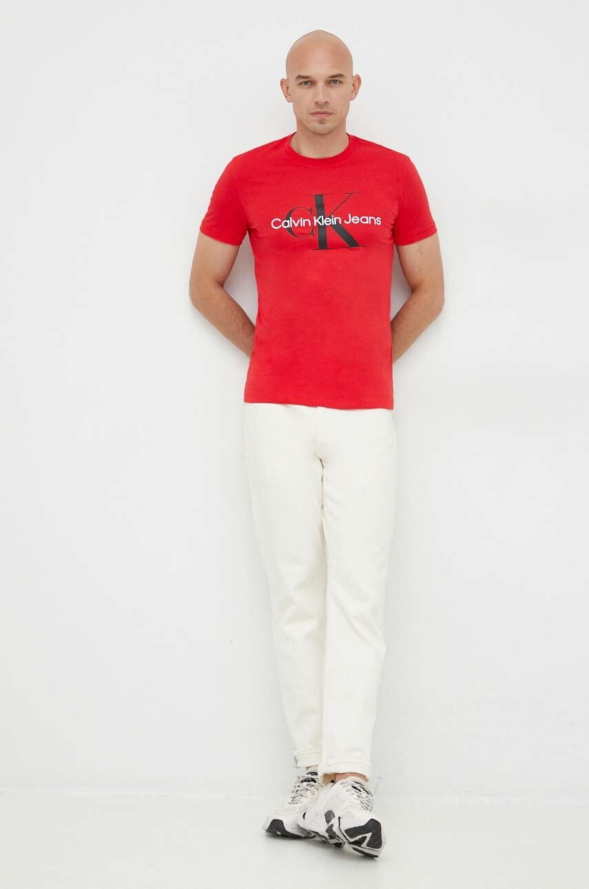 Calvin Klein Jeans Памучна тениска в червено с принт - Pepit.bg