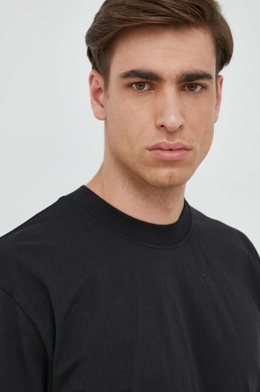 Calvin Klein Jeans Памучна тениска в черно с принт - Pepit.bg