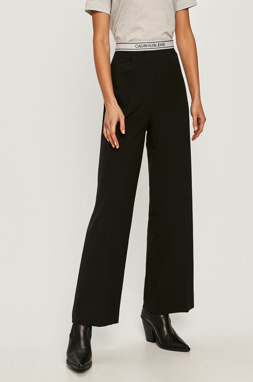Calvin Klein Jeans Панталони - Pepit.bg