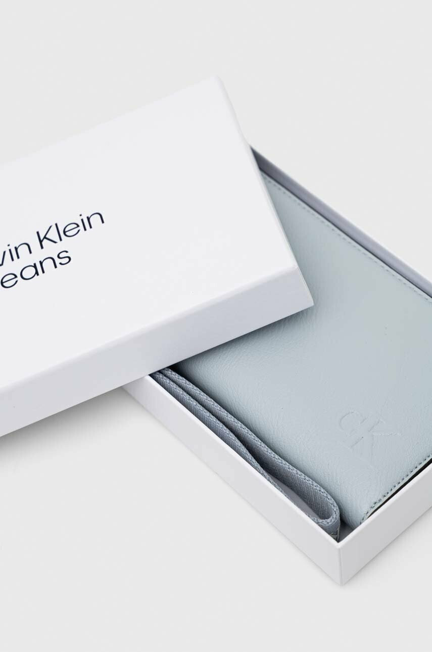 Calvin Klein Jeans Портмоне Дамски в синьо - Pepit.bg