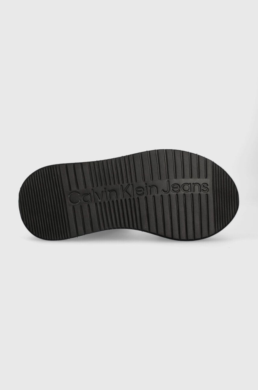 Calvin Klein Jeans Сандали PREFRESATO SANDAL BADGE в черно с платформа YW0YW00967 - Pepit.bg