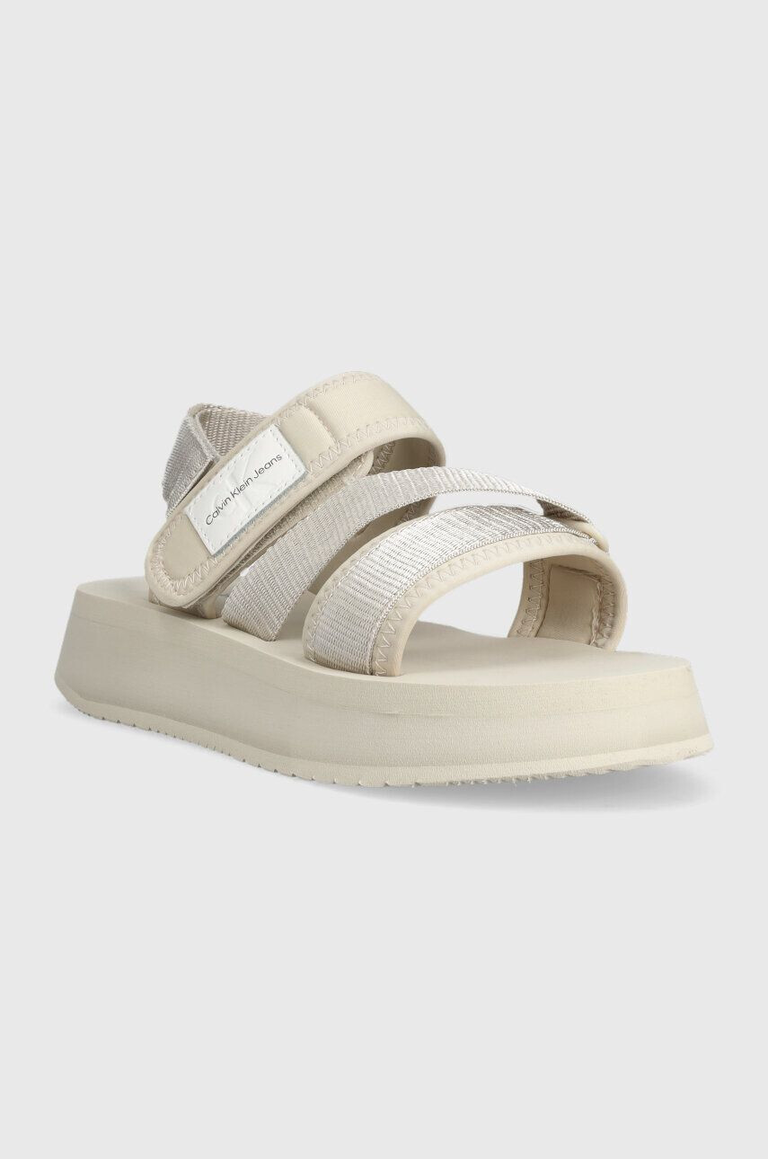 Calvin Klein Jeans Сандали PREFRESATO SANDAL BADGE в бежово с платформа YW0YW00967 - Pepit.bg