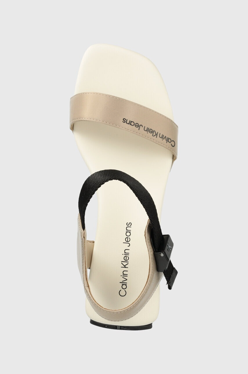 Calvin Klein Jeans Сандали WEDGE BLCOK SANDAL SATIN/HW в бяло с платформа YW0YW00980 - Pepit.bg