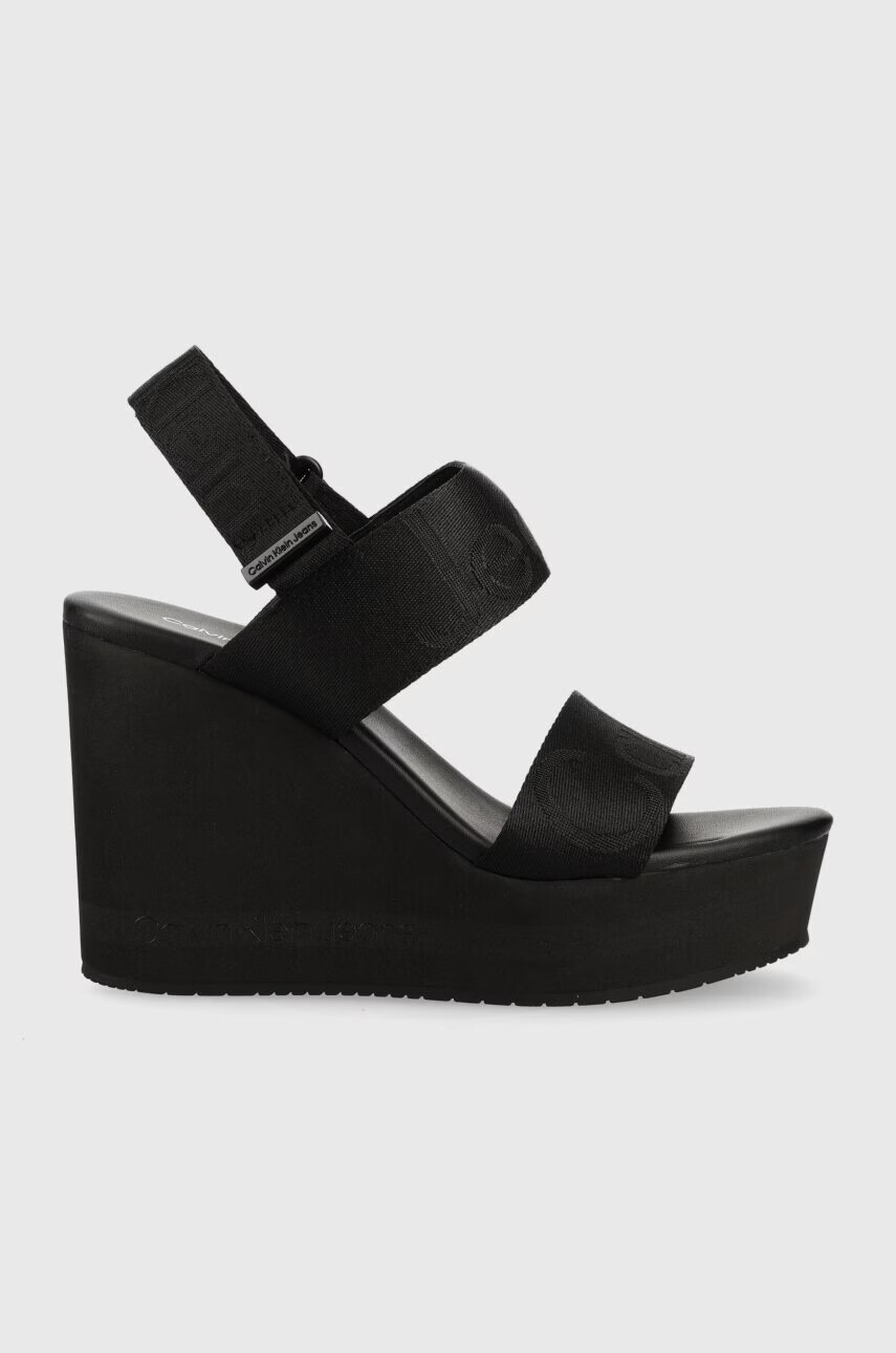 Calvin Klein Jeans Сандали WEDGE SANDAL WEBBING в черно със скосена платформа YW0YW00959 - Pepit.bg