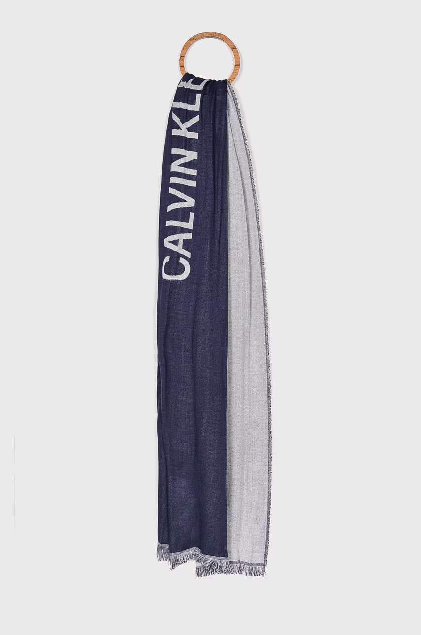Calvin Klein Jeans Шал - Pepit.bg