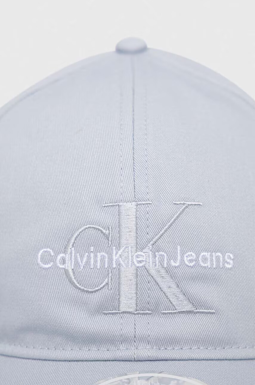 Calvin Klein Jeans Шапка в синьо с изчистен дизайн - Pepit.bg