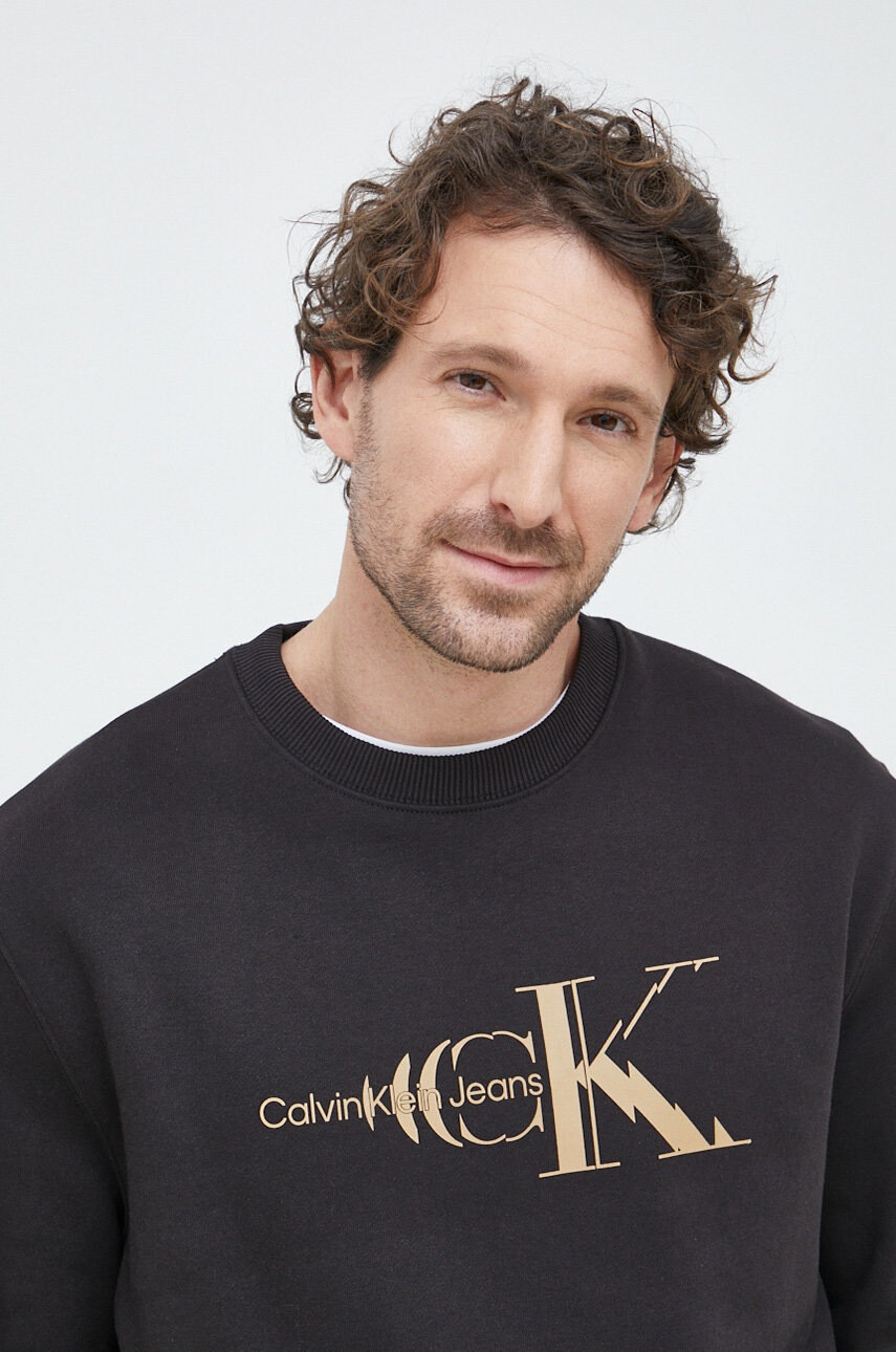 Calvin Klein Jeans Суичър в черно с принт - Pepit.bg
