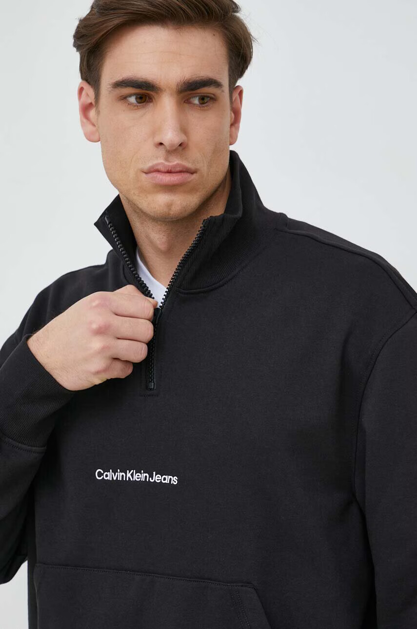Calvin Klein Jeans Суичър в черно с апликация - Pepit.bg