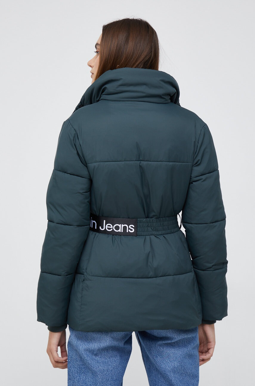 Calvin Klein Jeans Яке в зелено със зимна изолация - Pepit.bg
