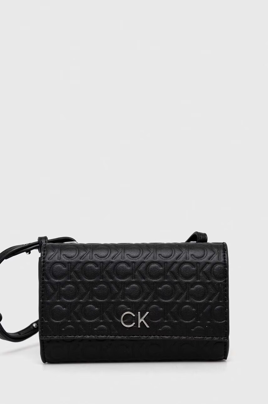 Calvin Klein Клъч в черно - Pepit.bg
