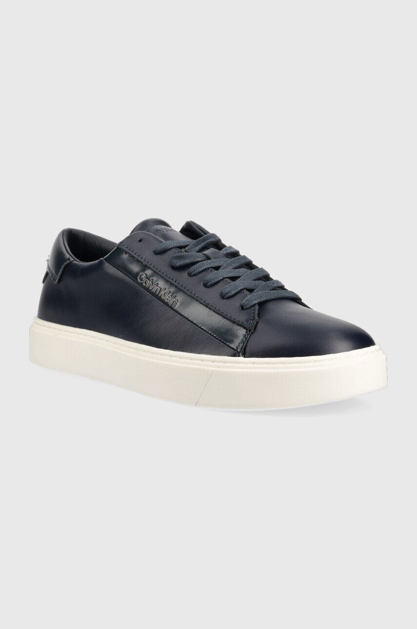 Calvin Klein Кожени маратонки Hm0hm00861 Low Top Lace Up Lth в тъмносиньо - Pepit.bg