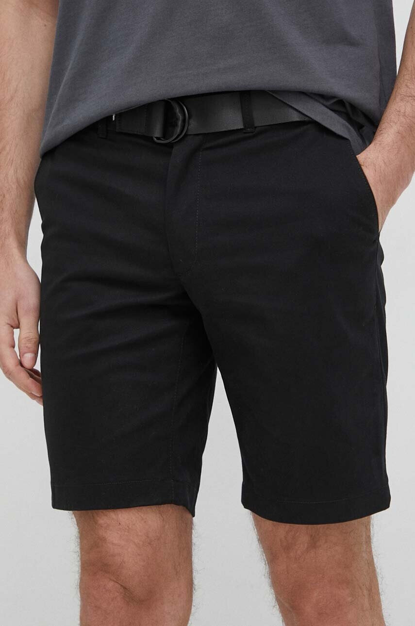 Calvin Klein Къс панталон в черно - Pepit.bg