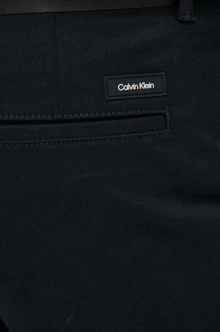 Calvin Klein Къс панталон в черно - Pepit.bg