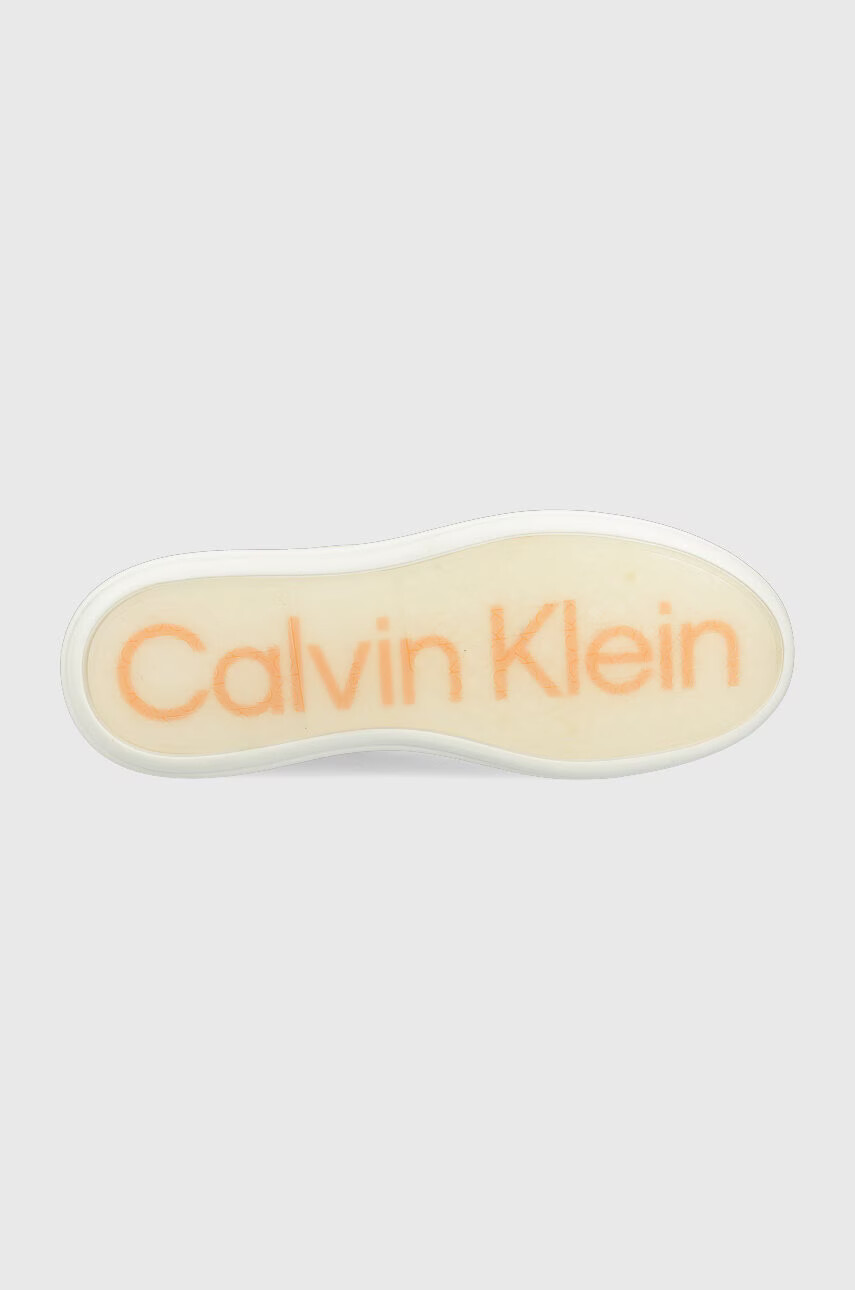 Calvin Klein Маратонки в бежово - Pepit.bg