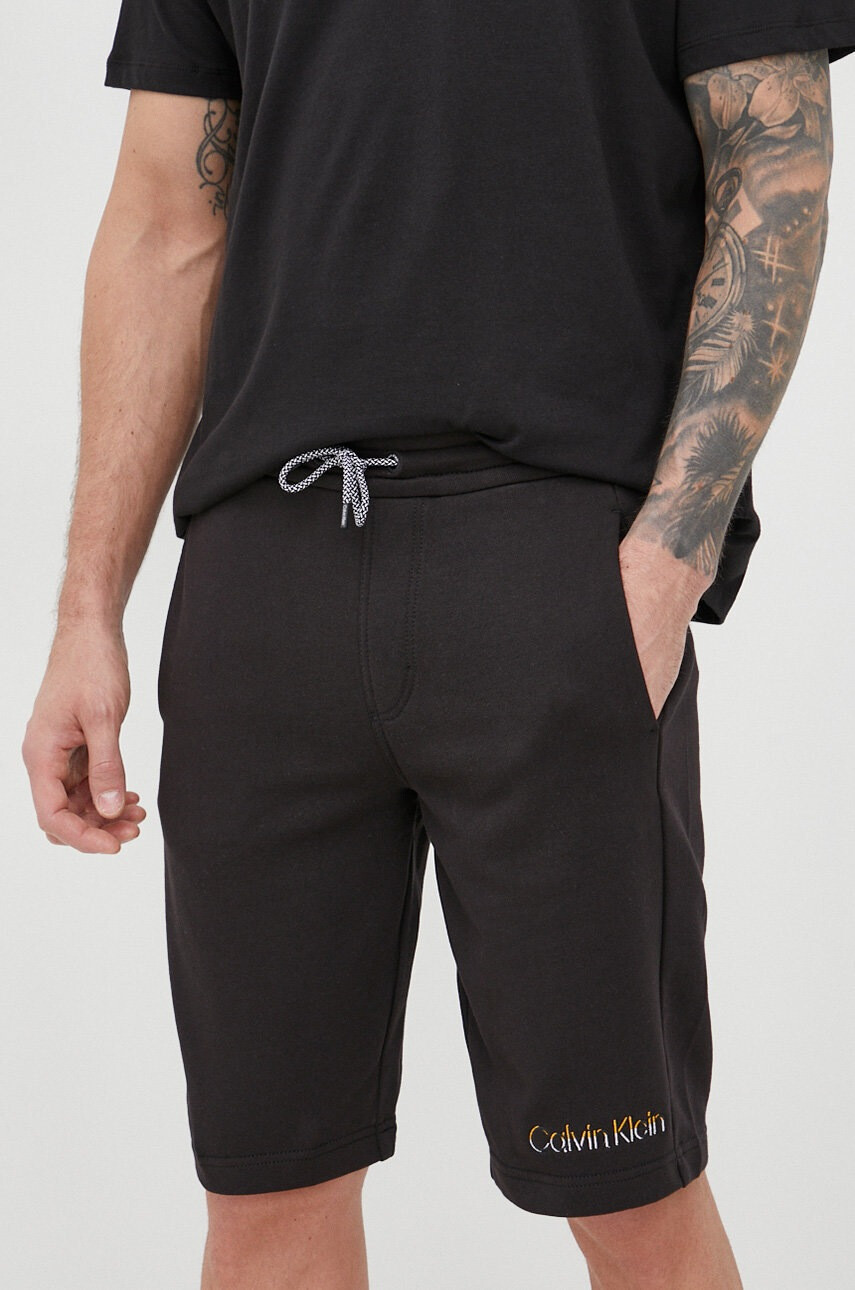 Calvin Klein Памучен къс панталон - Pepit.bg
